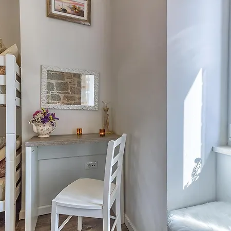 Charming Mediterranean Apartamento