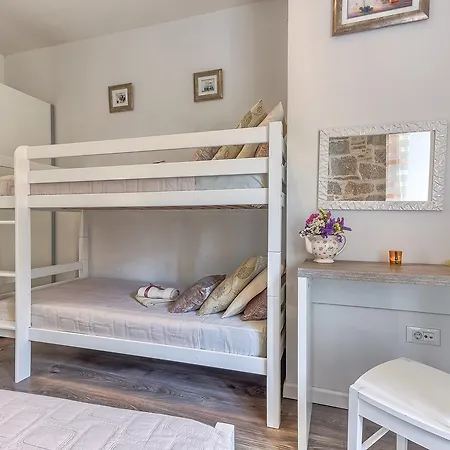 Charming Mediterranean Split